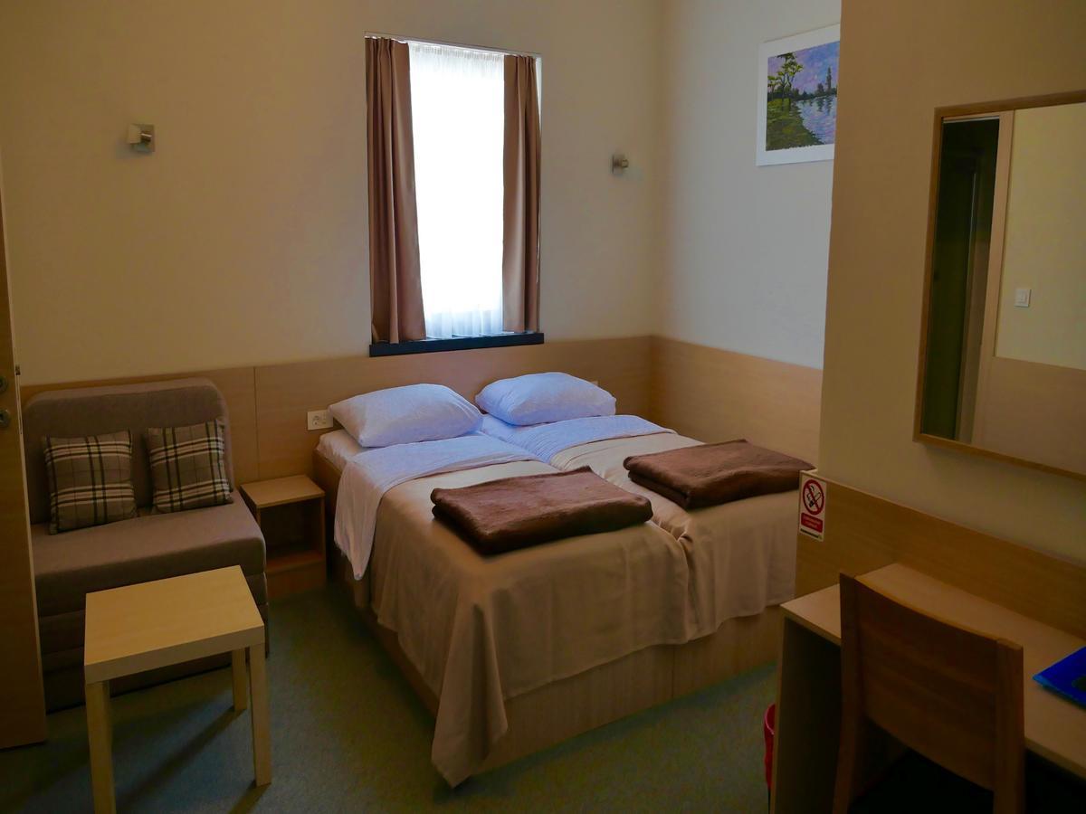 Hotel Lika Sjever Brinje Zewnętrze zdjęcie